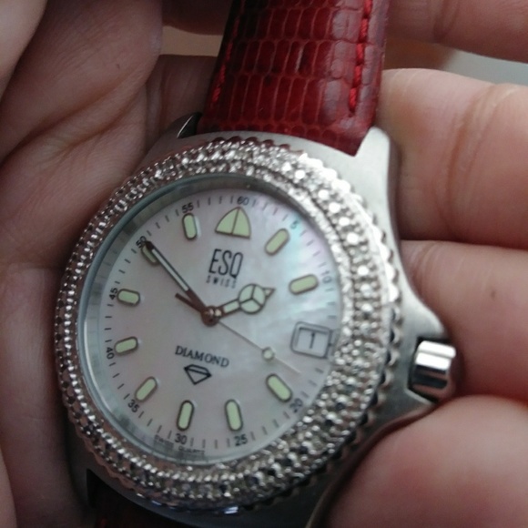 Watch - Picture 2 of 8